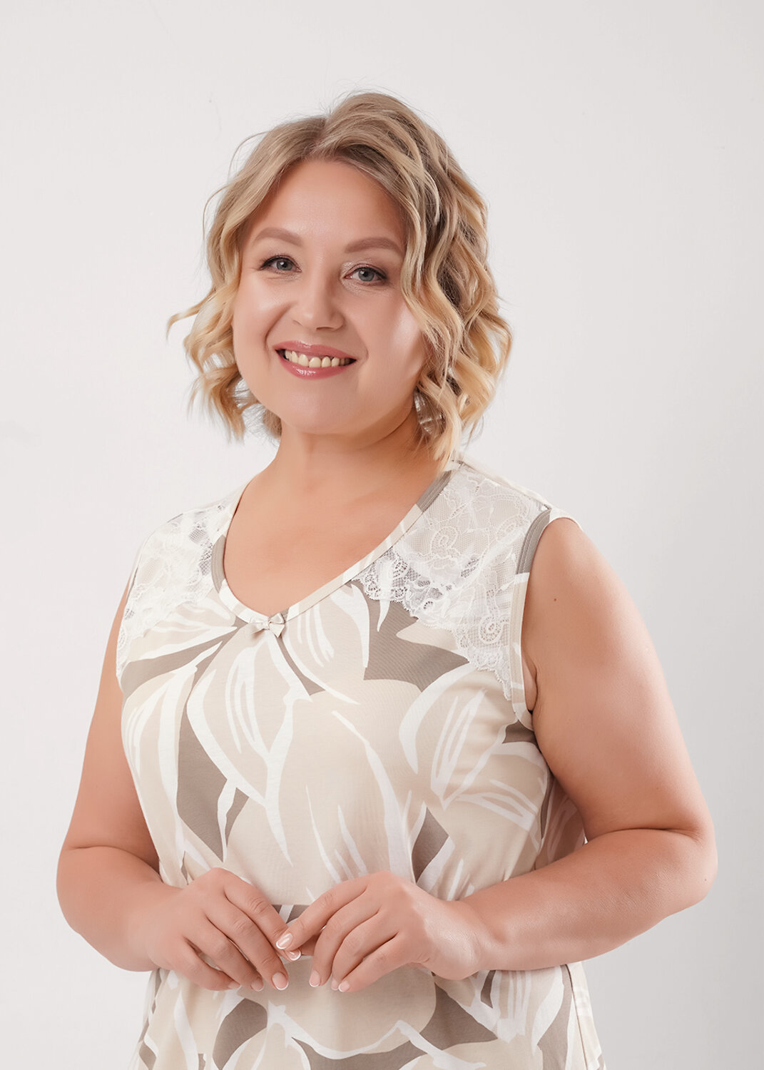 CLEVER Сорочка 579257 LS26-1213 св.бежевый/кофейный