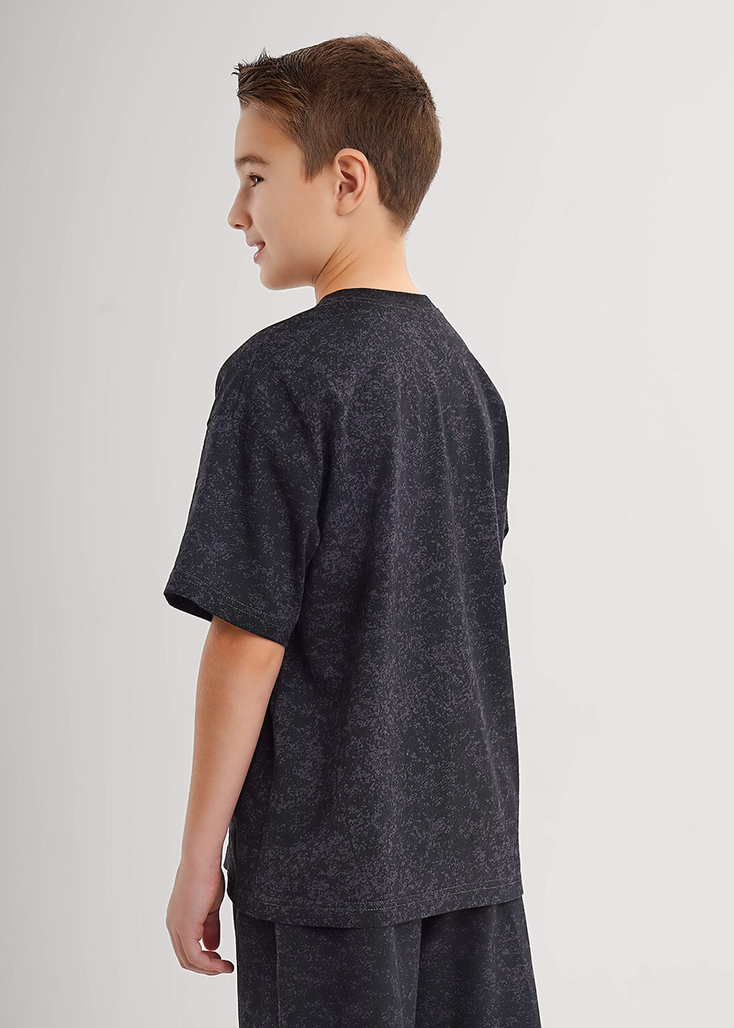 CLEVER Футболка 579262 867310/10кдн_п т.серый/чёрный