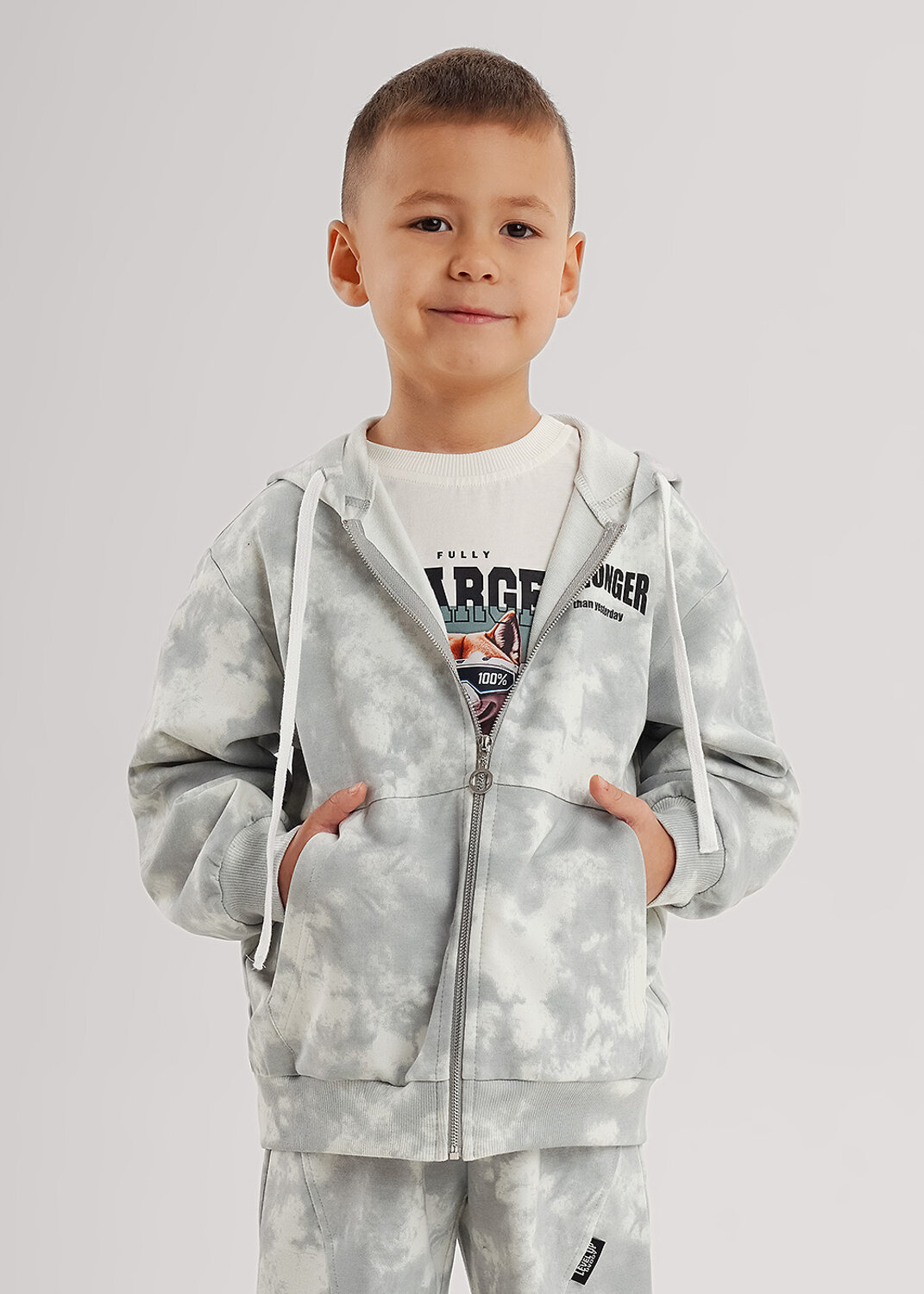 CLEVER Куртка 579301 867304/10ун_п1 св.серый/серый