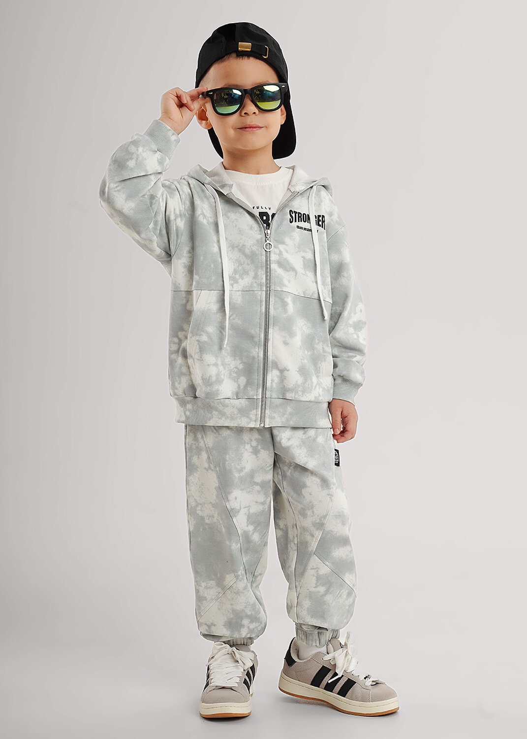 CLEVER Куртка 579301 867304/10ун_п1 св.серый/серый