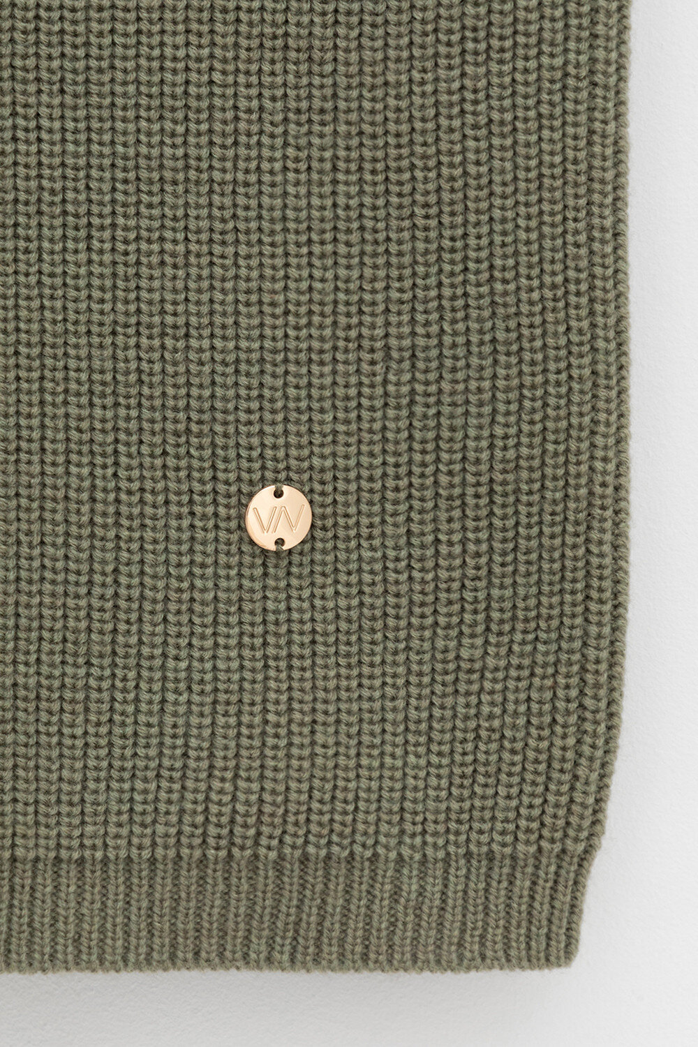 VERY NEAT Жилет 579395 ЕВ 30235/ш хаки