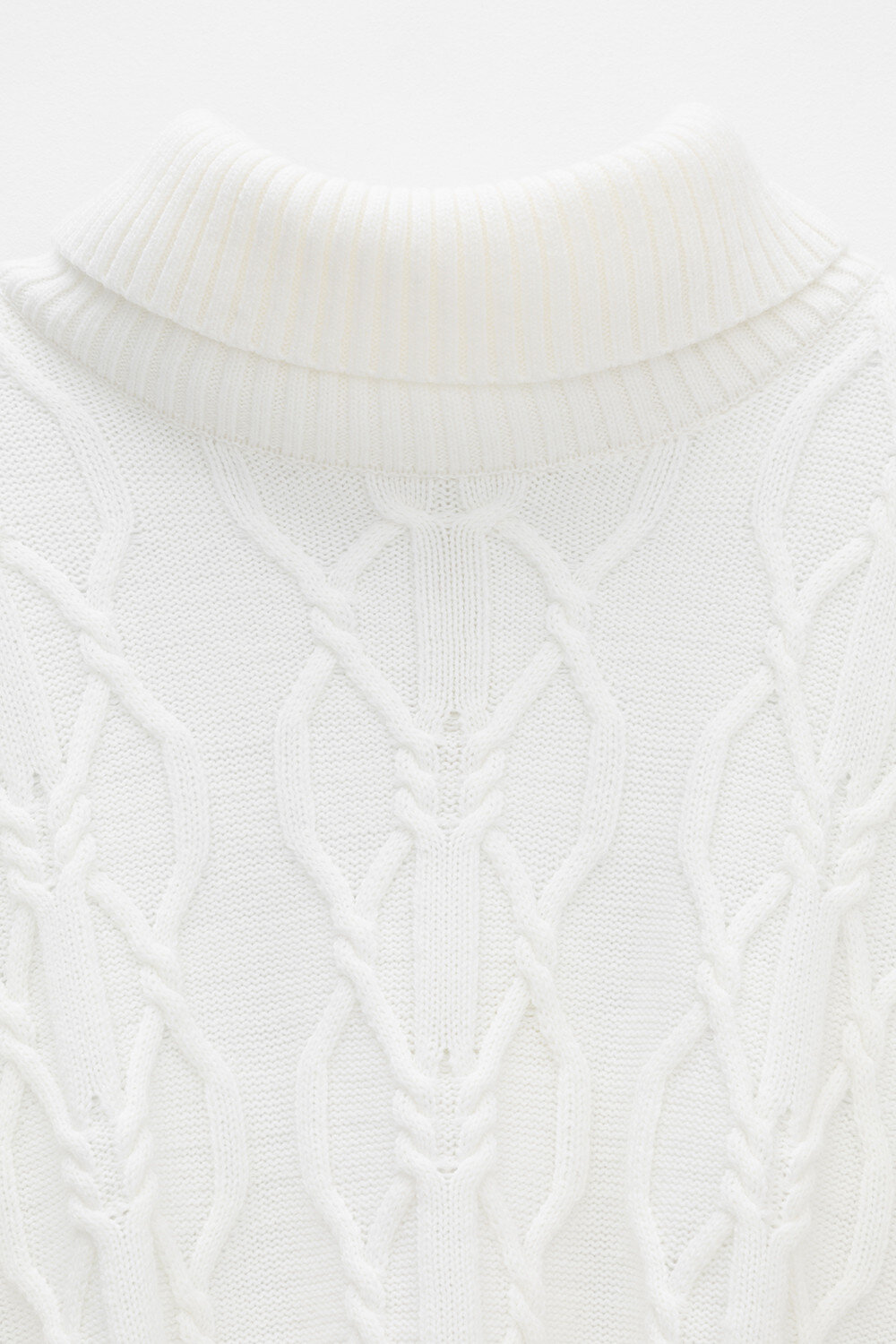 VERY NEAT Джемпер 579403 ЕВ 30234/ш белый