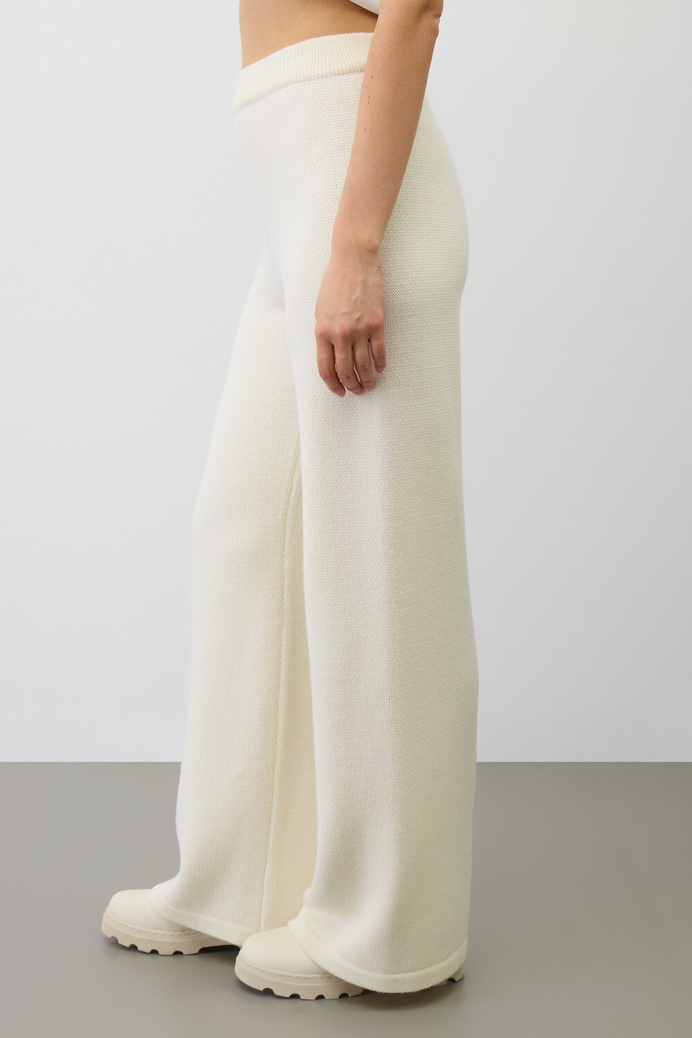 VERY NEAT Брюки 579408 ЕВ 452/ш бежевый