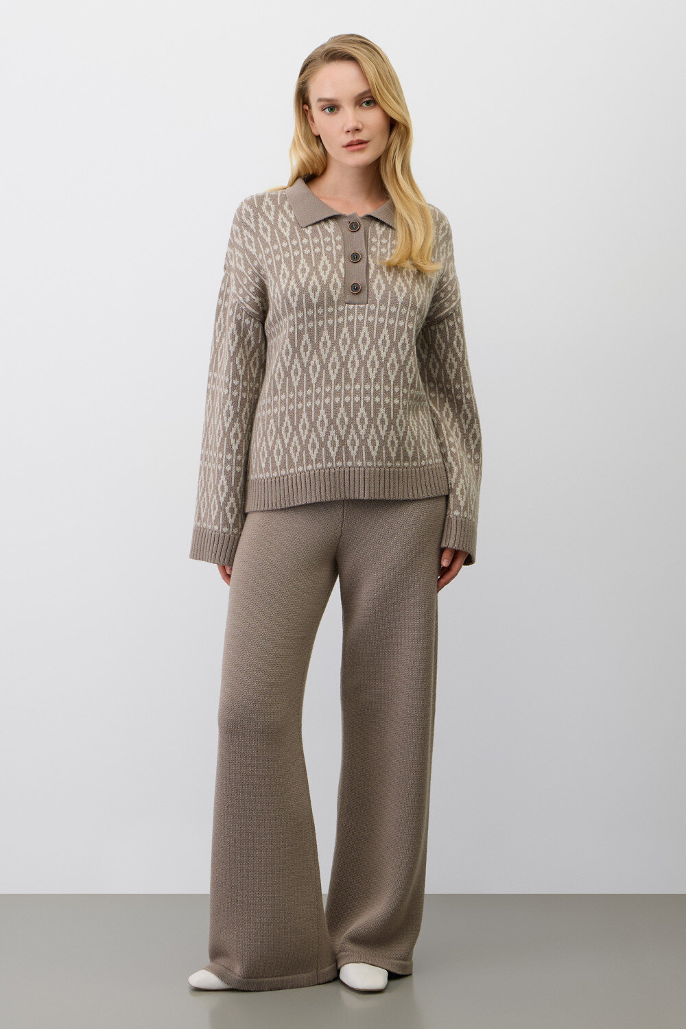 VERY NEAT Брюки 579410 ЕВ 452/ш коричневый