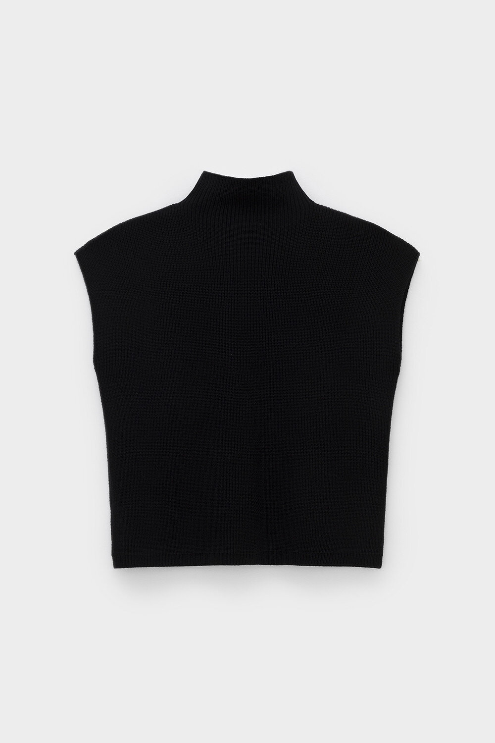 VERY NEAT Жилет 579415 ЕВ 30235/ш черный