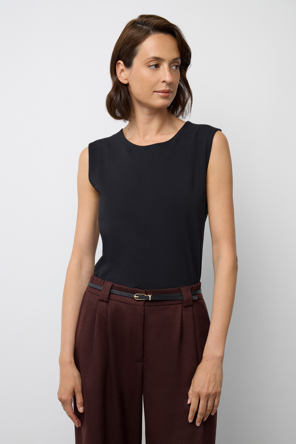 VERY NEAT Топ 579416 ЕВТ 3329 черный