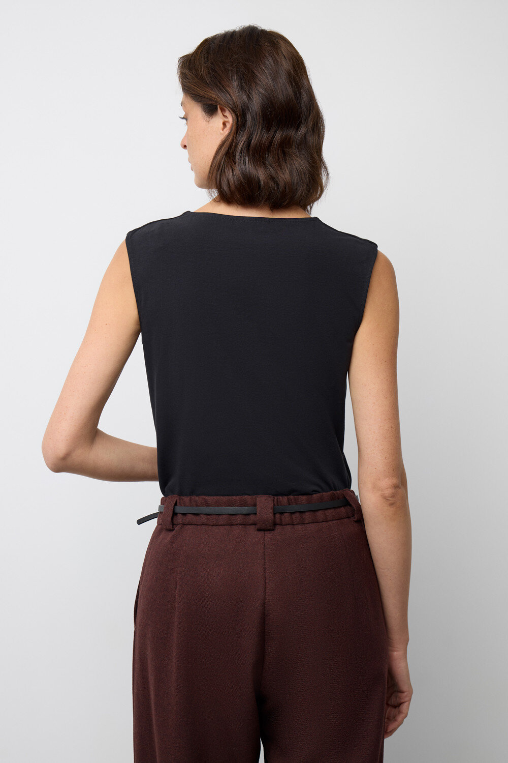 VERY NEAT Топ 579416 ЕВТ 3329 черный