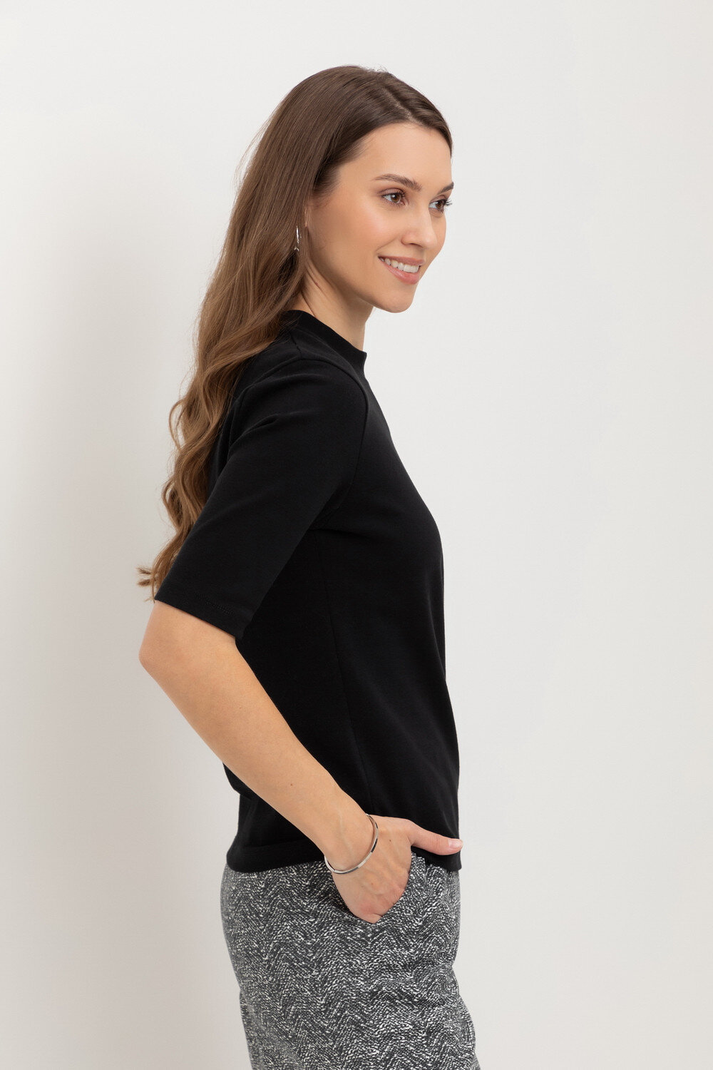 VERY NEAT Футболка 579419 ЕВТ 3331 черный