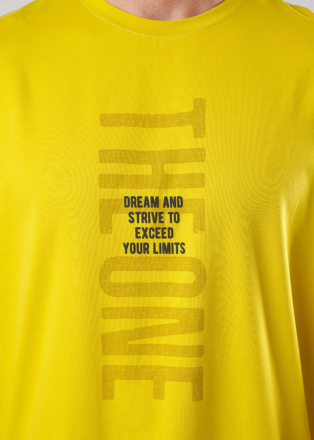 CLEVER Футболка 579429 562509/01гг_п т.жёлтый