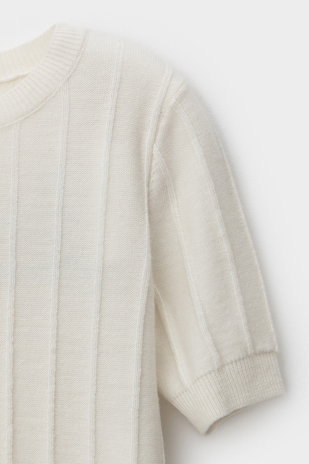 VERY NEAT Джемпер 579453 ЕВ 30187/ш бежевый