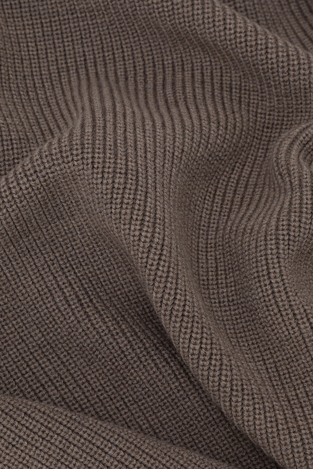 VERY NEAT Жилет 579456 ЕВ 30235/ш коричневый