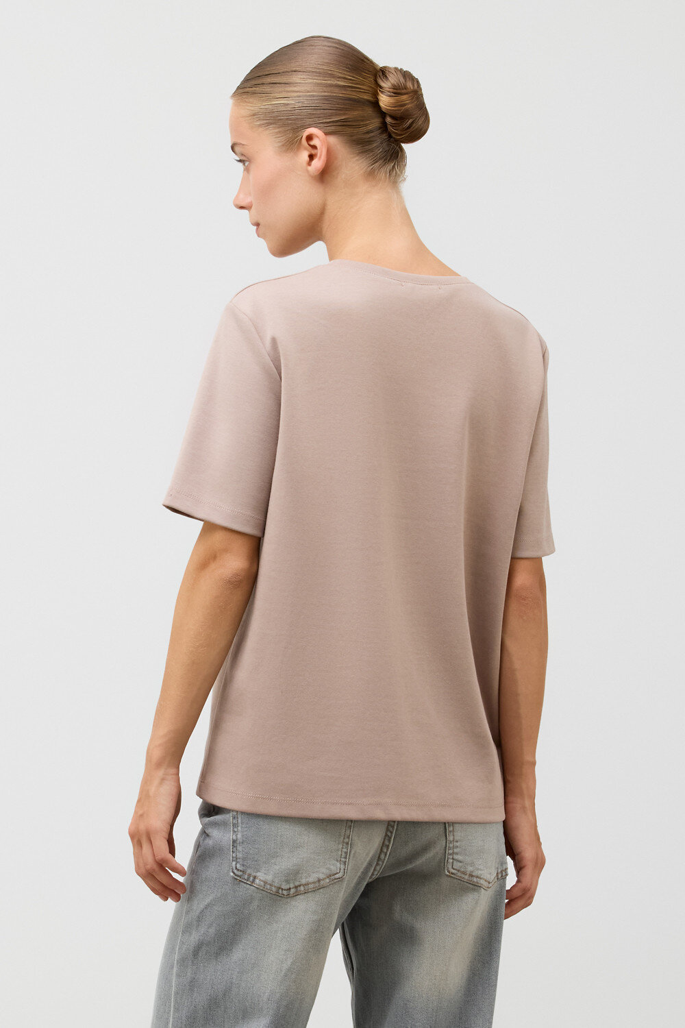 VERY NEAT Футболка 579473 ЕВТ 3283 бежевый