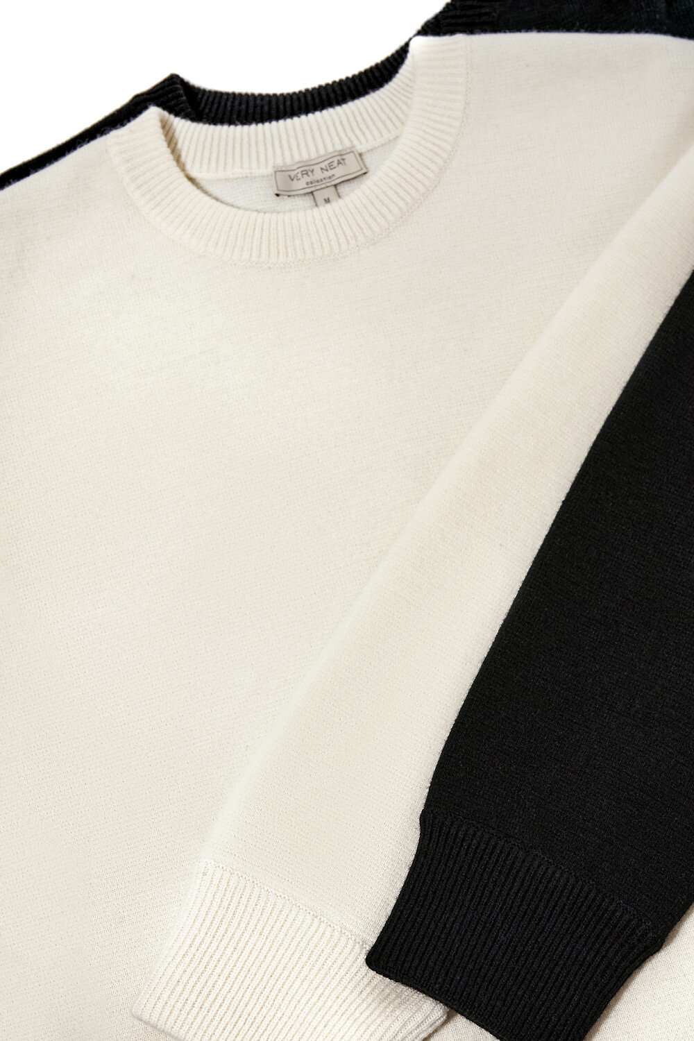 VERY NEAT Джемпер 579479 ЕВ 30241/ш черный