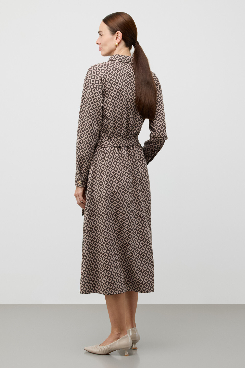 VERY NEAT Платье 579489 ЕВТ 5096 бежевый