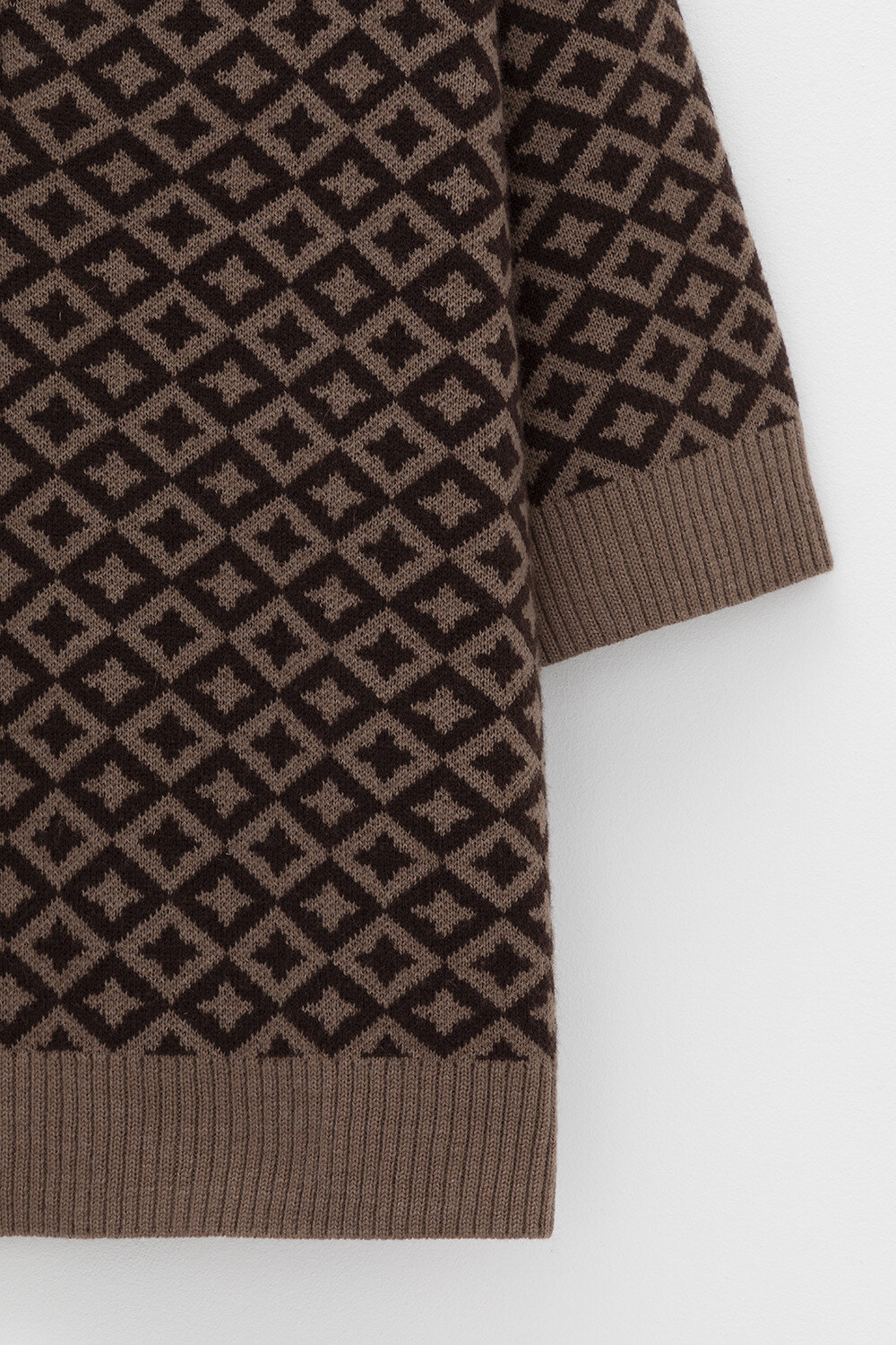 VERY NEAT Джемпер 579546 ЕВ 30274/ш коричневый