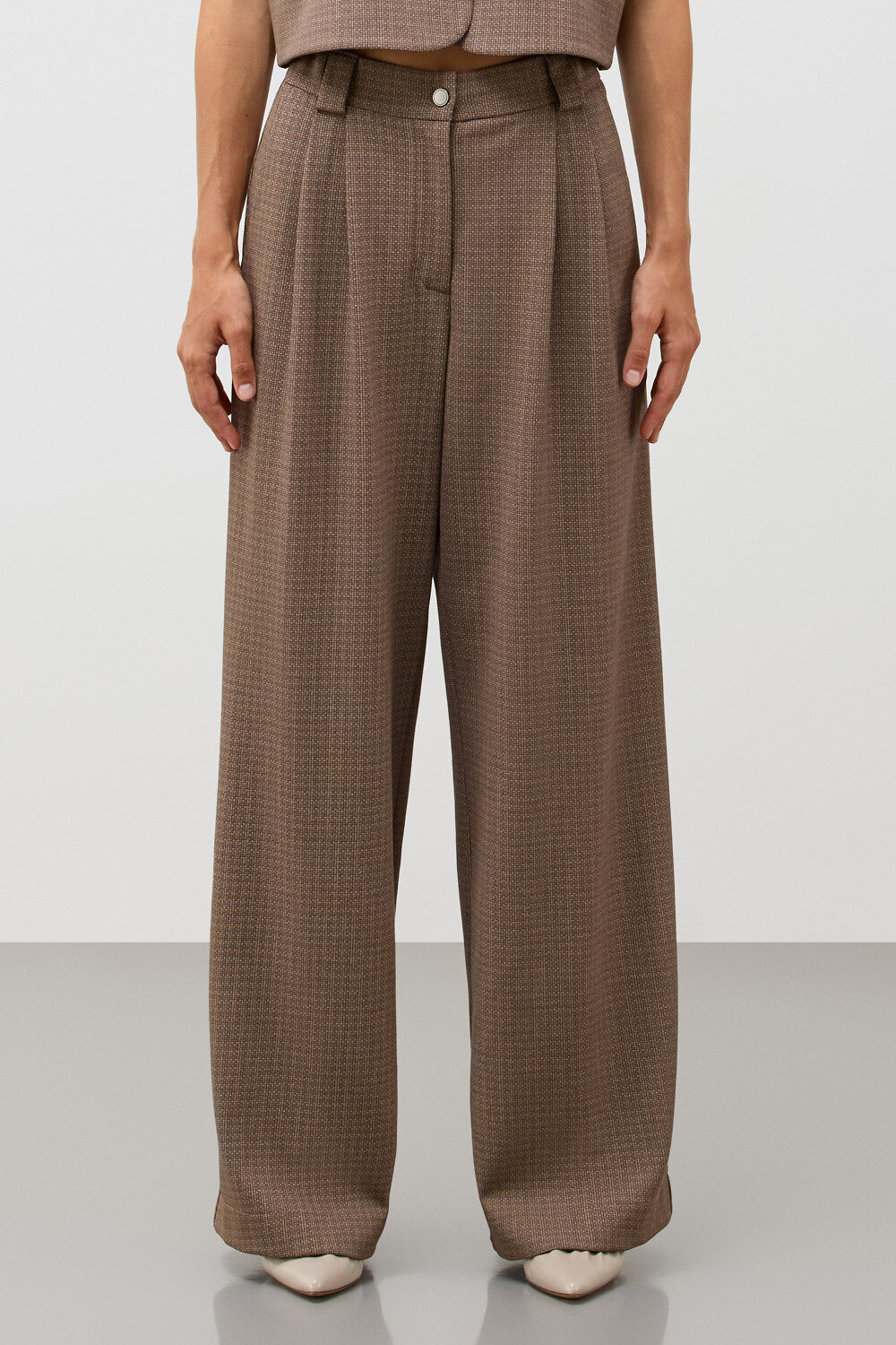 VERY NEAT Брюки 579548 ЕВТ 4167 черный кофе