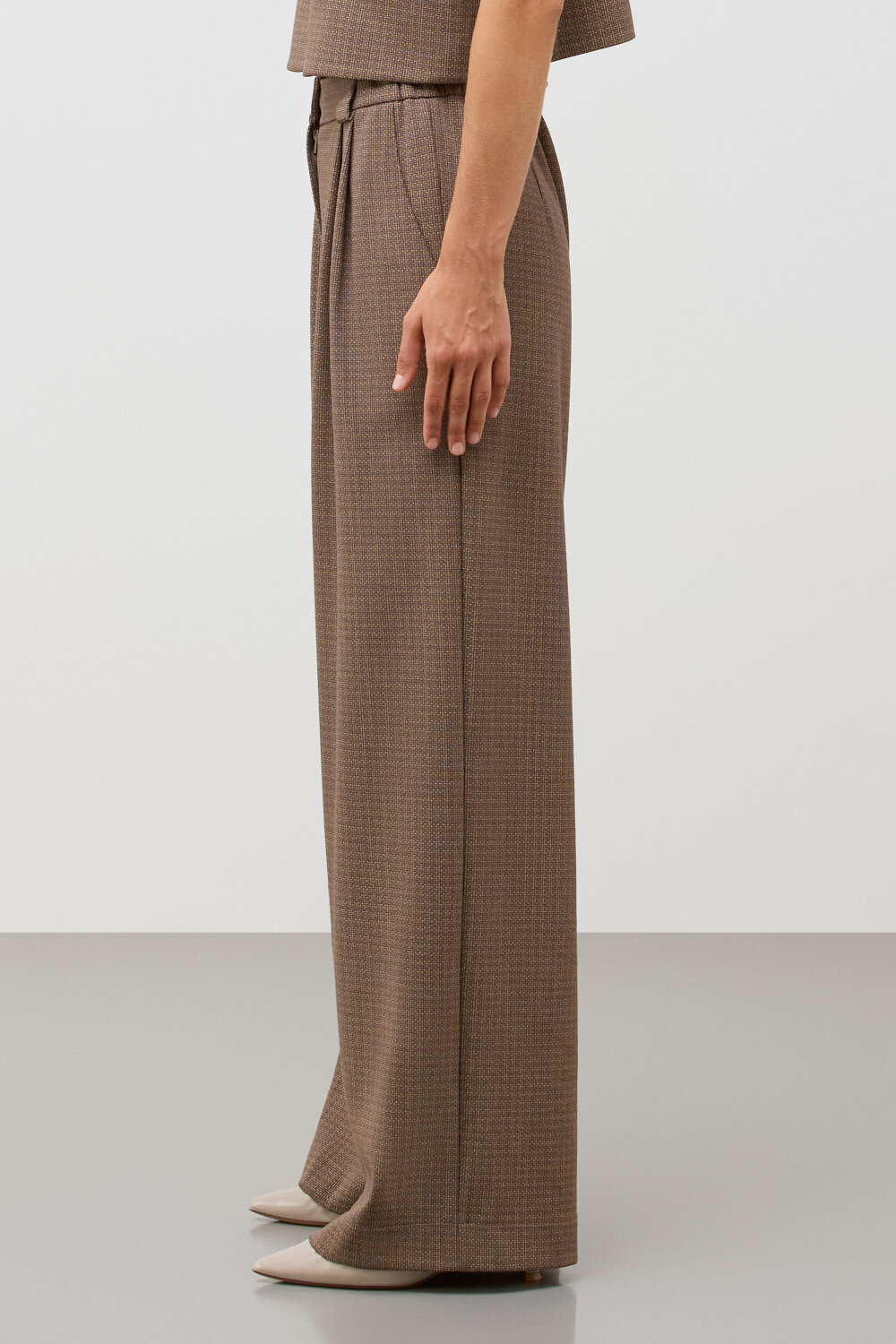 VERY NEAT Брюки 579548 ЕВТ 4167 черный кофе