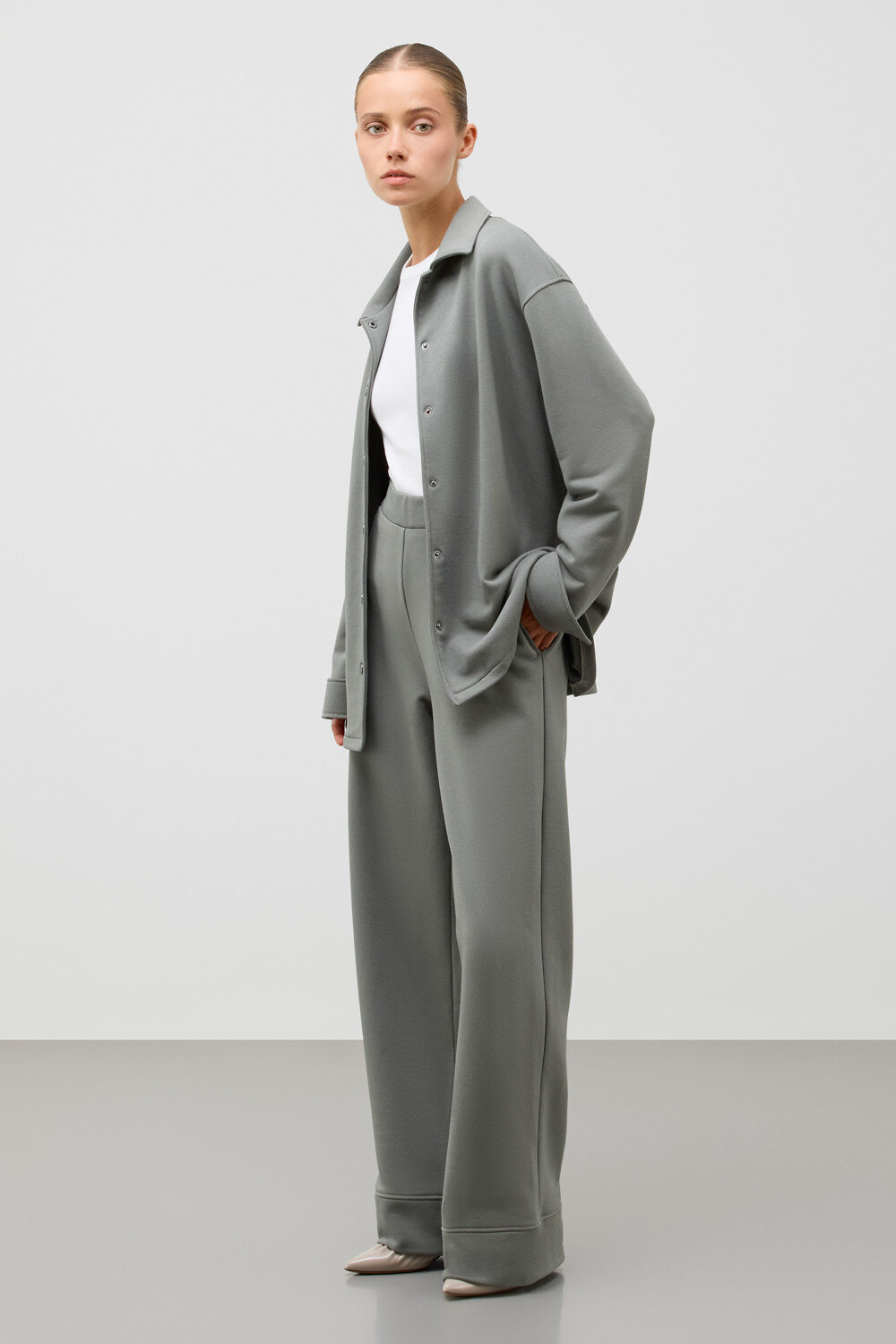 VERY NEAT Брюки 579554 ЕВТ 4161 зеленый