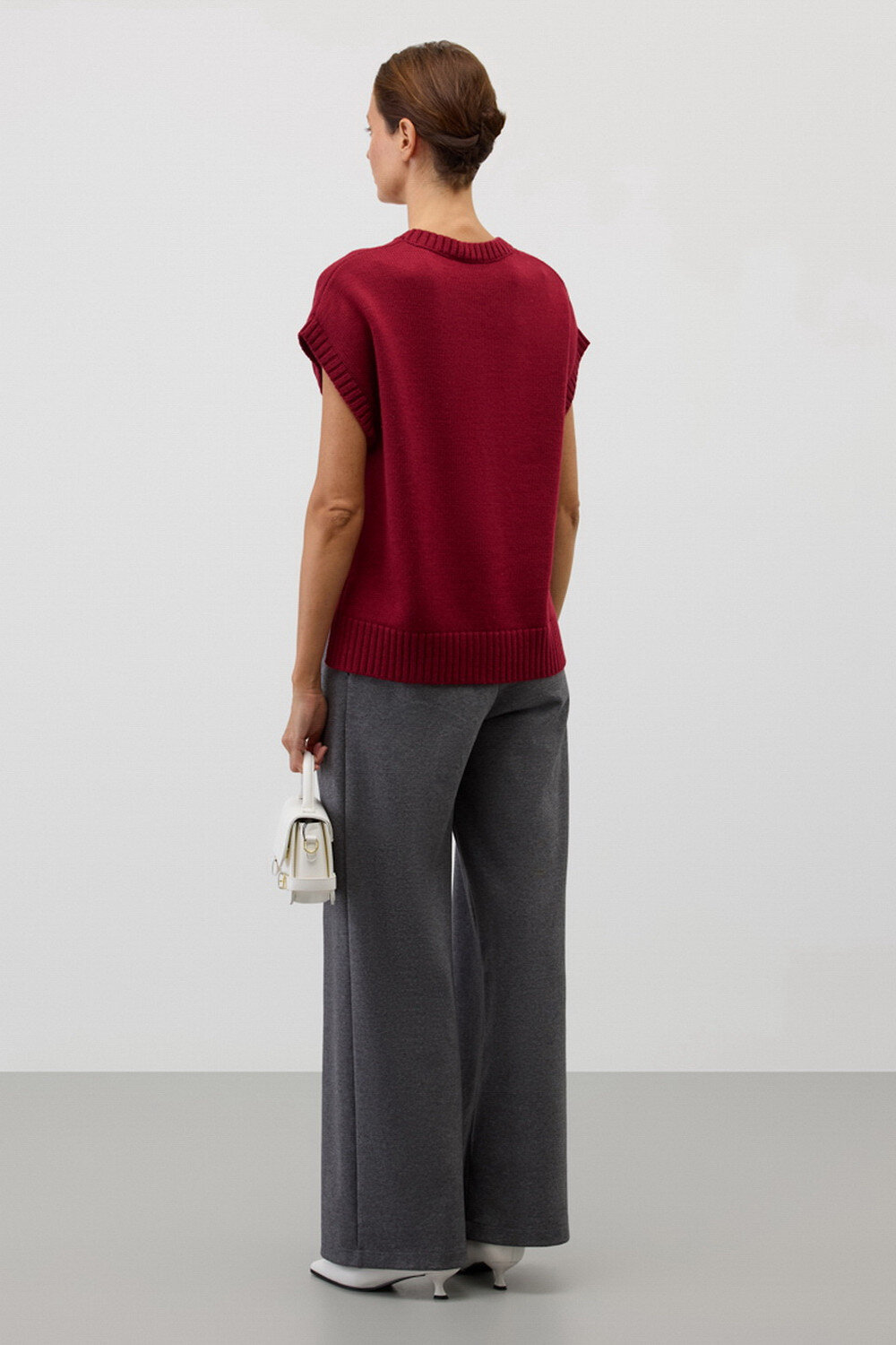 VERY NEAT Жилет 579571 ЕВ 30226/ш бордовый