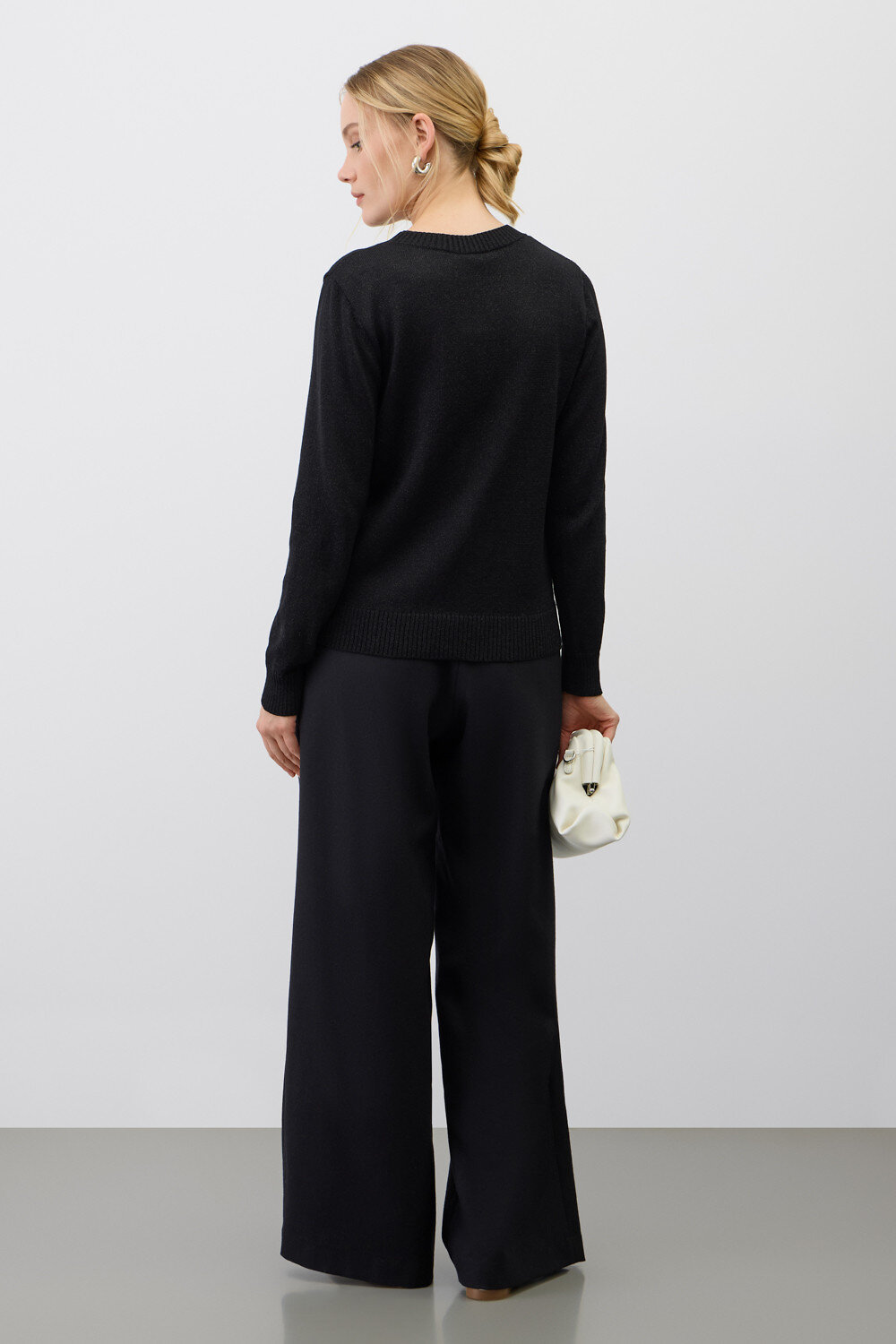 VERY NEAT Джемпер 579583 ЕВ 30291 черный