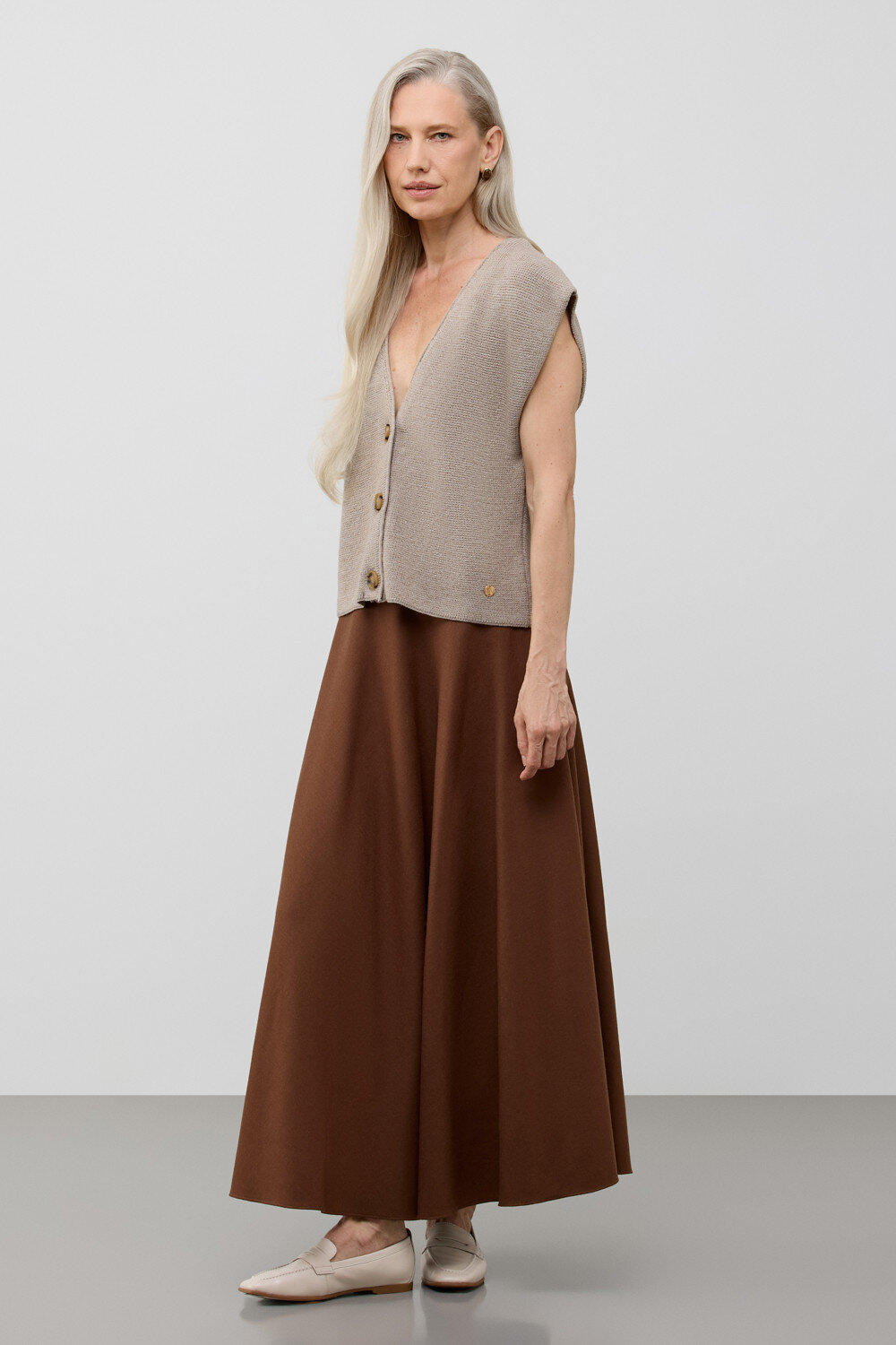 VERY NEAT Жилет 579585 ЕВ 30268/ш бежевый