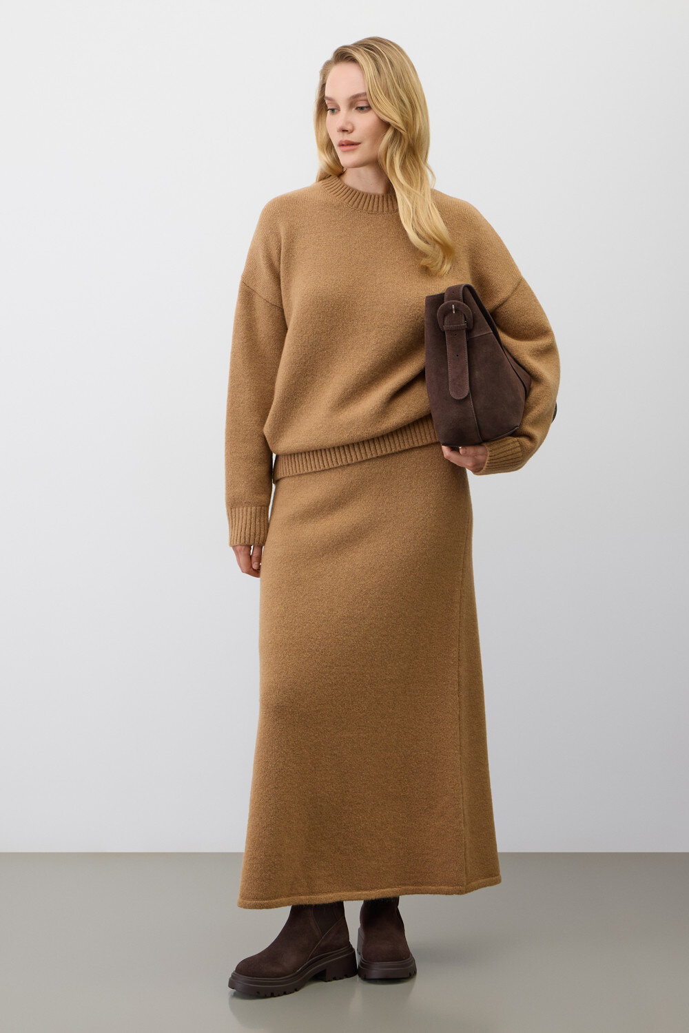 VERY NEAT Юбка 579595 ЕВ 741/ш коричневый