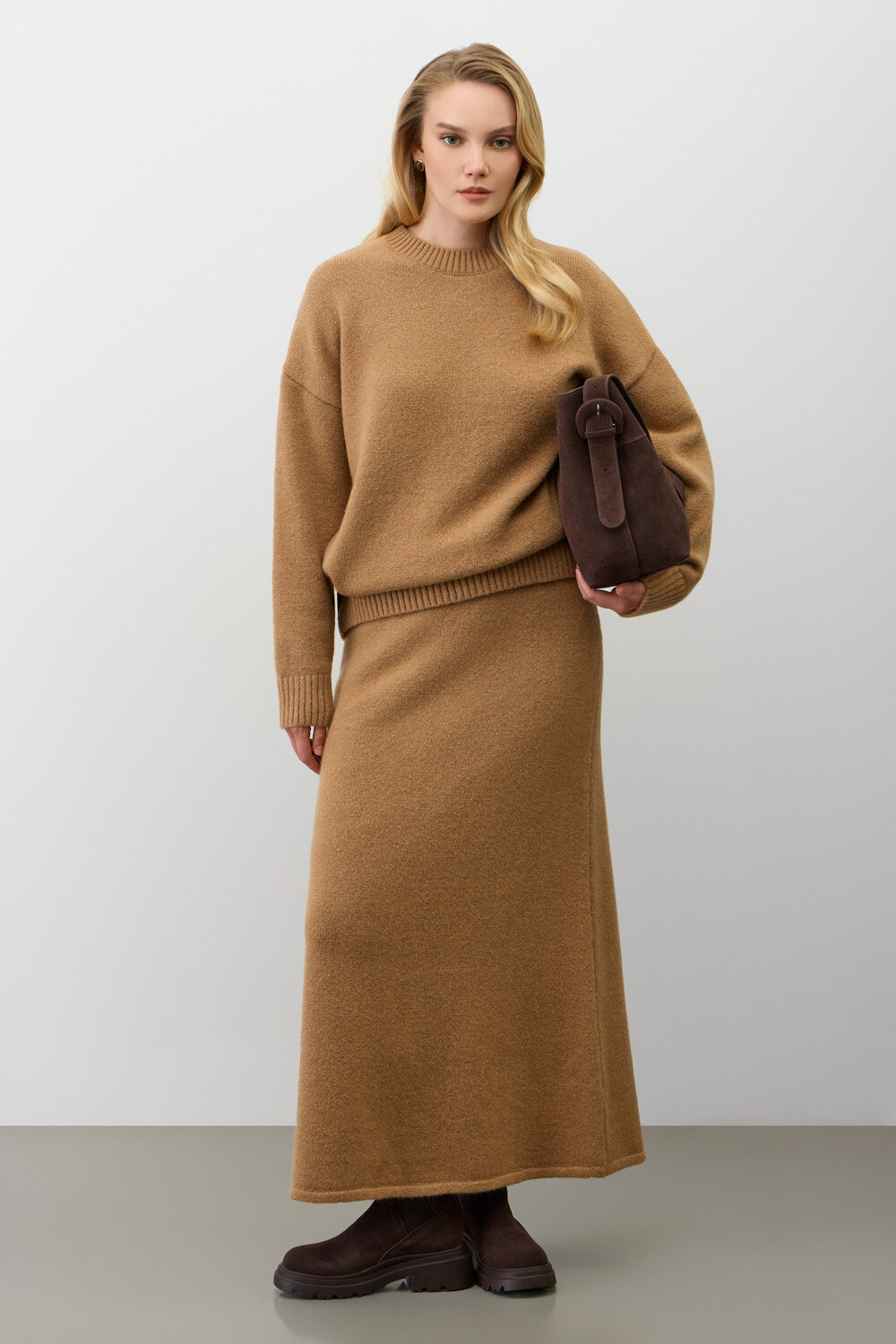 VERY NEAT Юбка 579595 ЕВ 741/ш коричневый