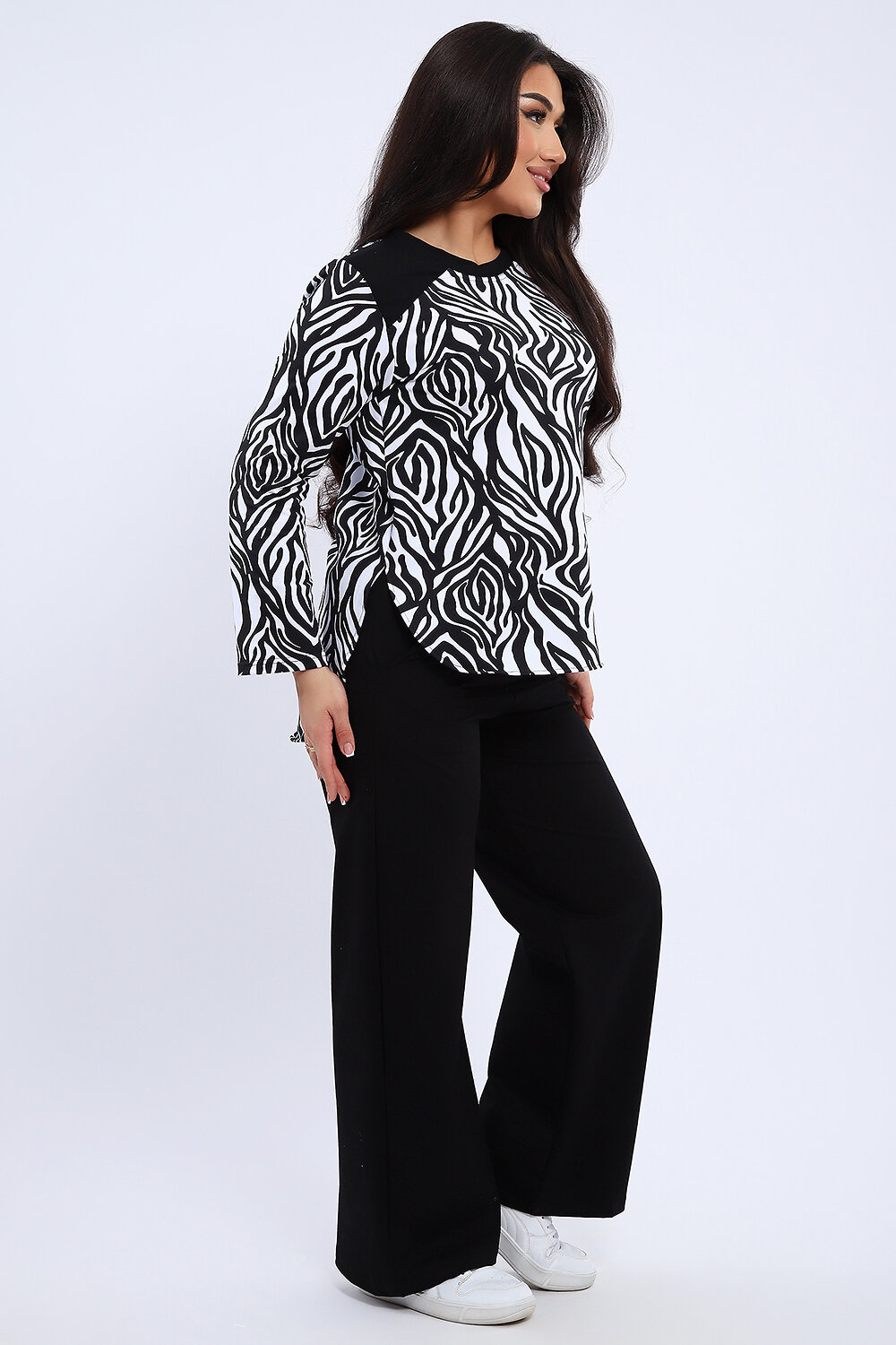 Натали Костюм 579717 24300 черно-белый