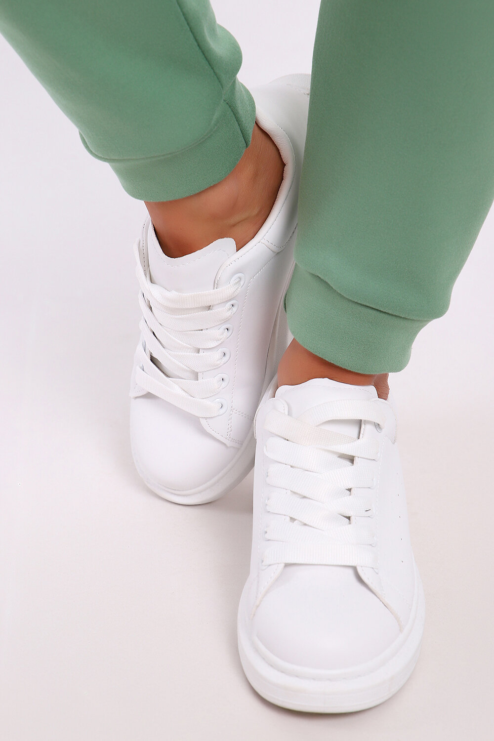 Натали Костюм 579732 36863 оливковый