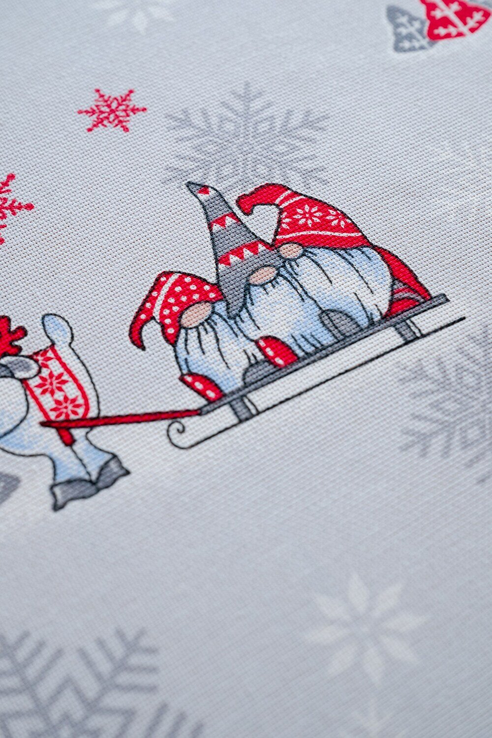 Натали Скатерть 579799 Скатерть Лесные гномики светло-серый