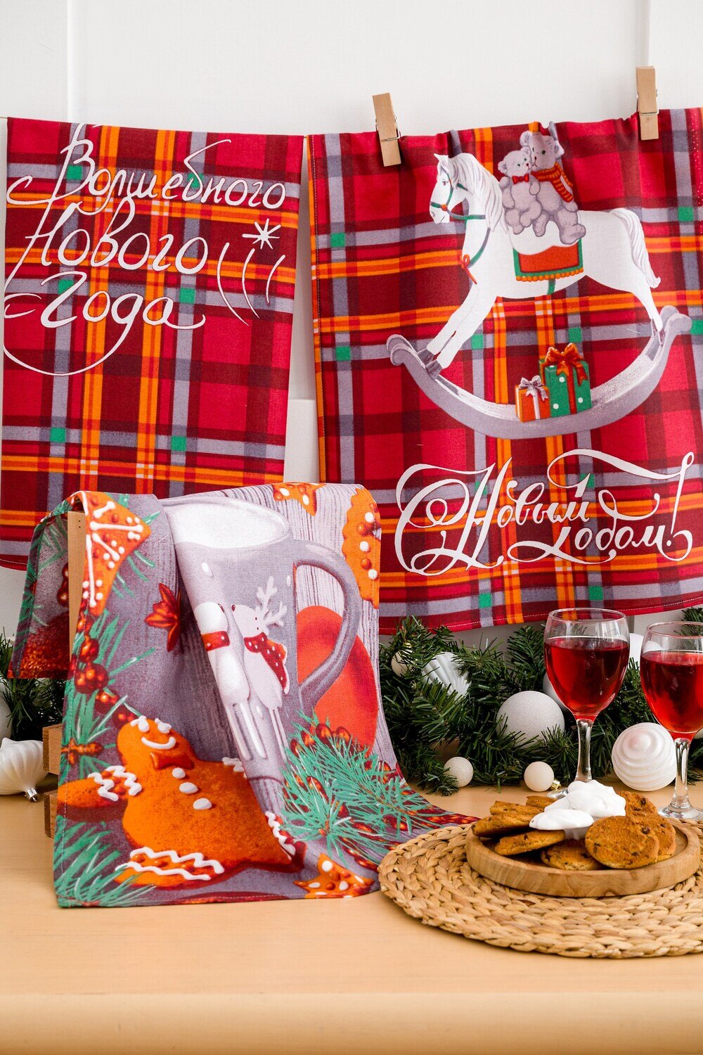 Натали Полотенце 579932 Набор кухонных полотенец Праздничный красный