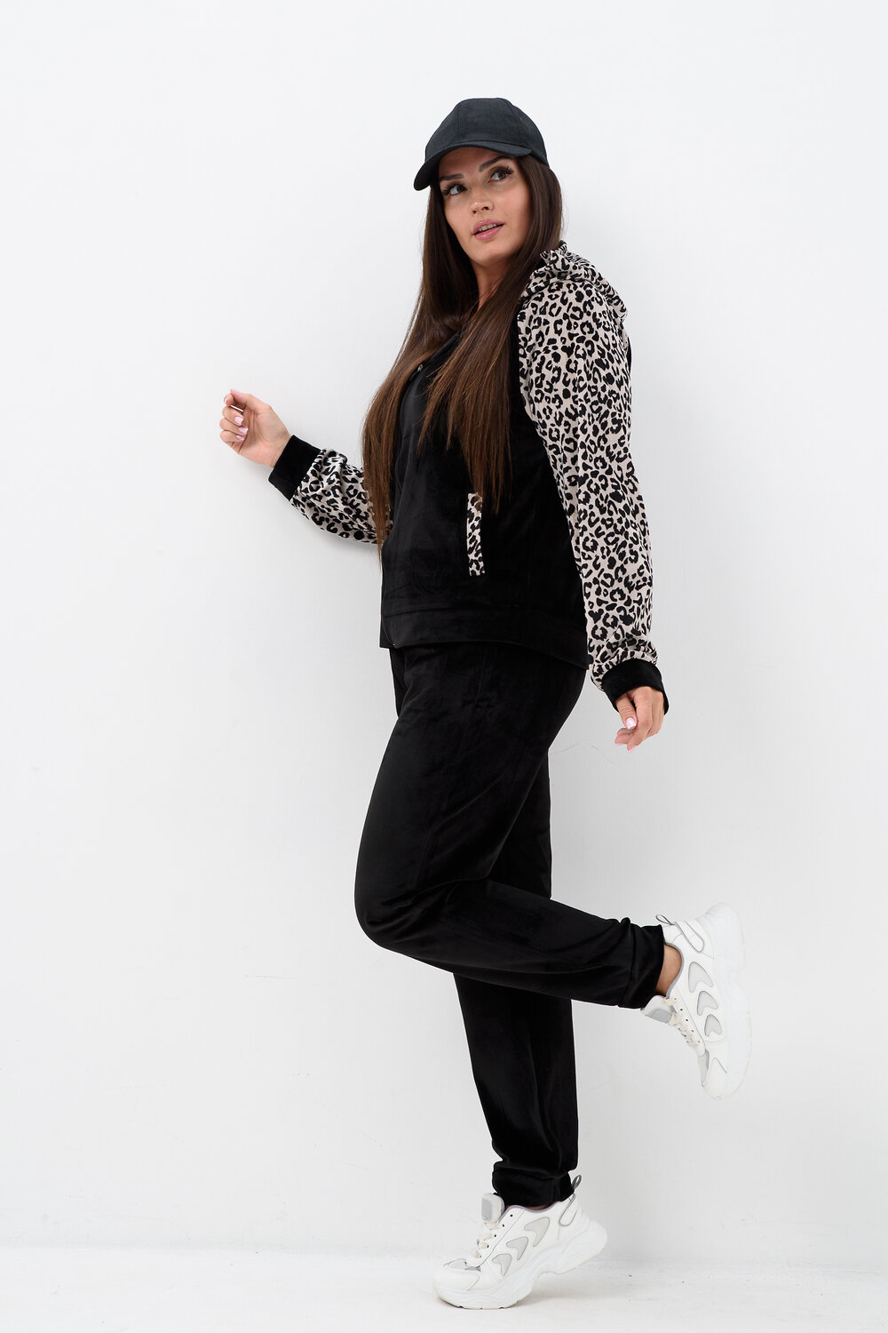 Натали Костюм 579957 52379 белый