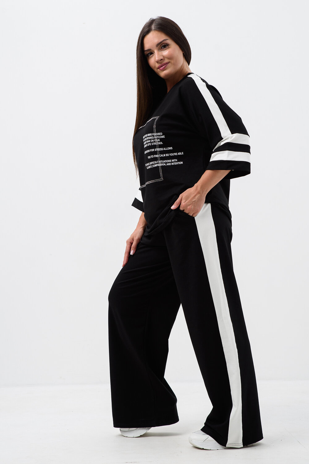 Натали Костюм 579977 52372 черно-белый