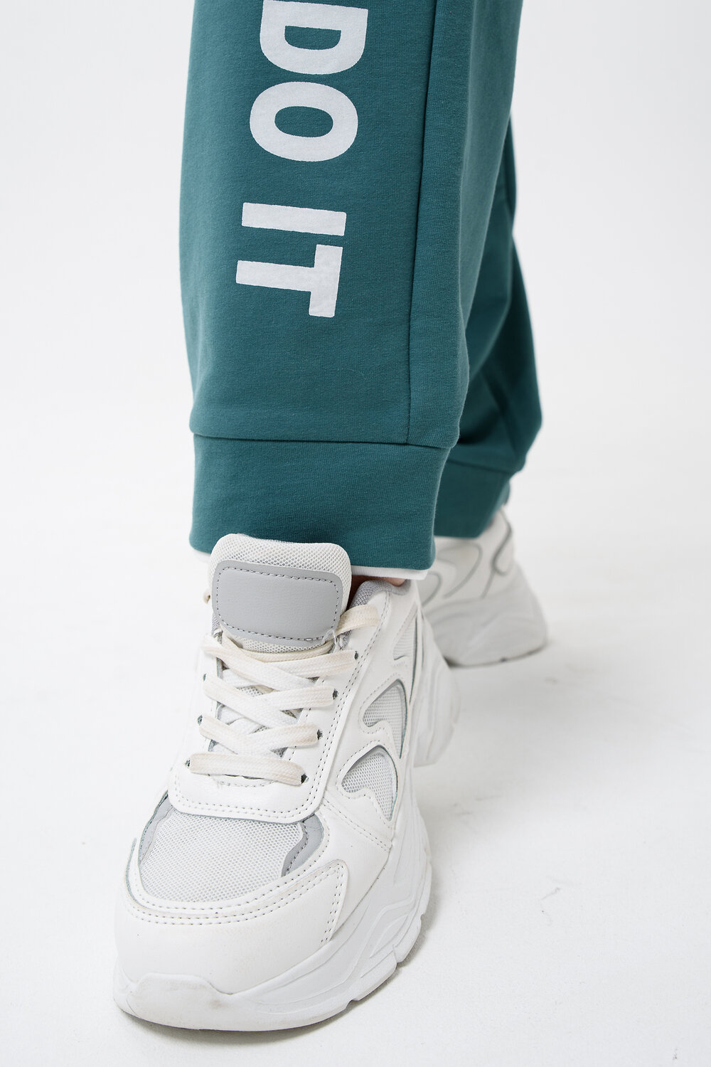 Натали Костюм 579985 52367 зеленый