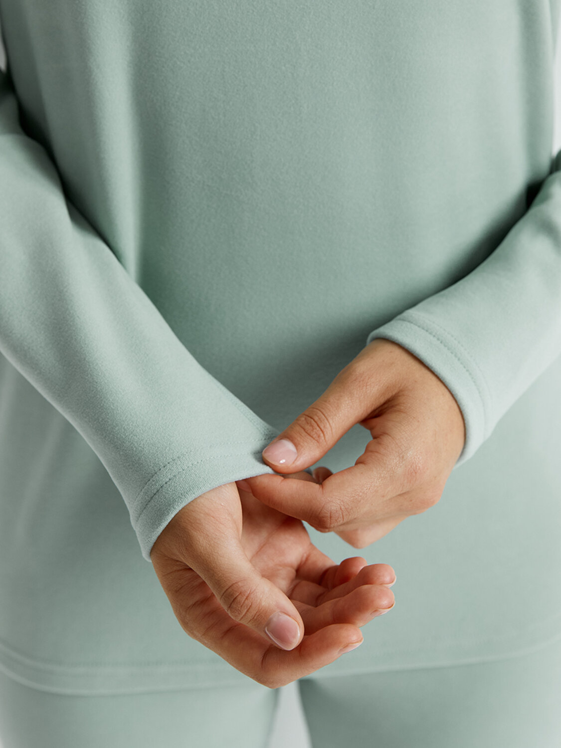 Omsa Лонгслив 580335 OmD 1622T PV Лонгслив стойка молния жен. "Термо" Nero (Черный)