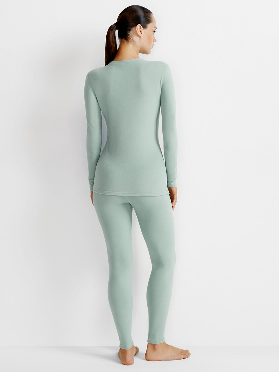 Omsa Лонгслив 580343 OmD 1612T PV Лонгслив жен. "Термо" Nero (Черный)