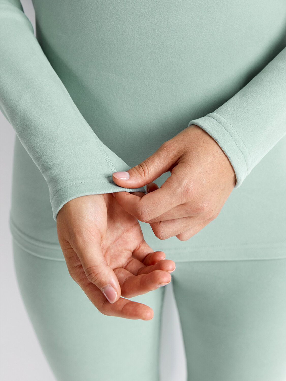 Omsa Лонгслив 580343 OmD 1612T PV Лонгслив жен. "Термо" Nero (Черный)