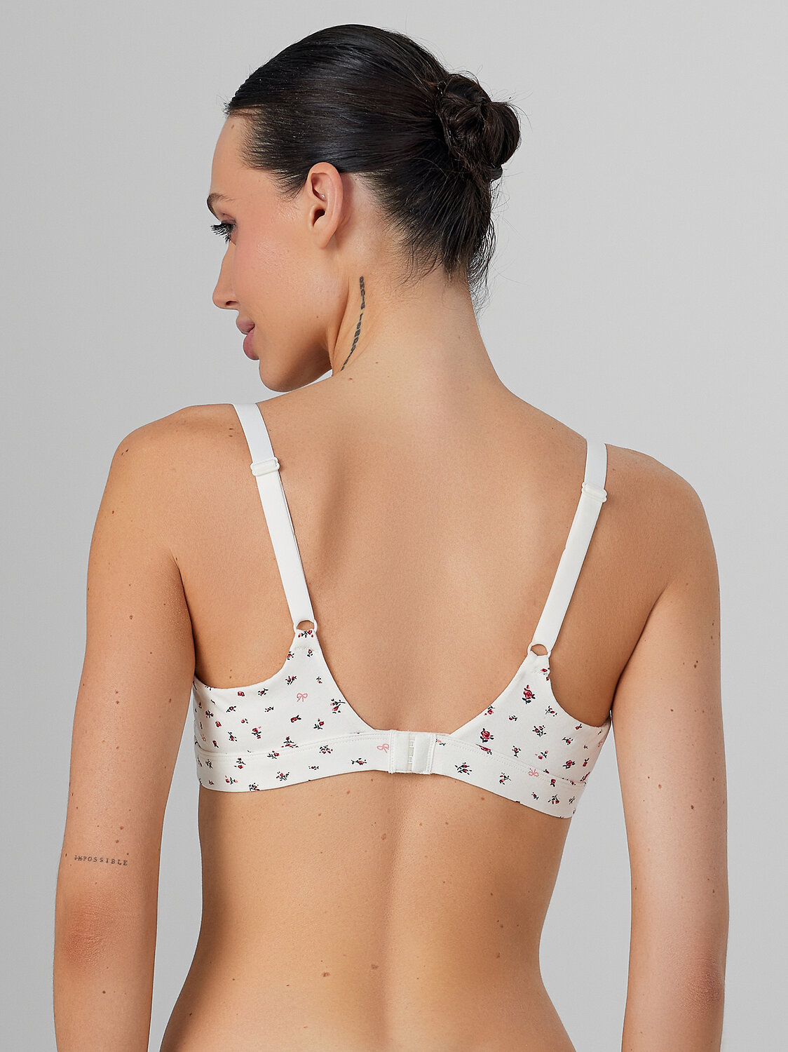 MARK FORMELLE Бюстгальтер 580435 512519 букетики на молочном