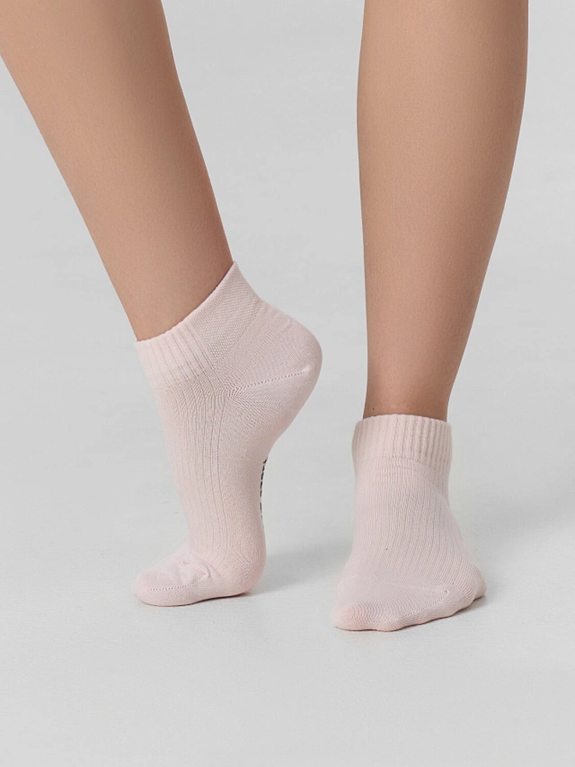 MARK FORMELLE Женские носки 580472 366C-1516 зефирный