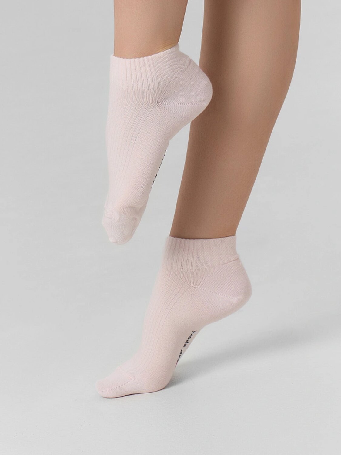 MARK FORMELLE Женские носки 580472 366C-1516 зефирный