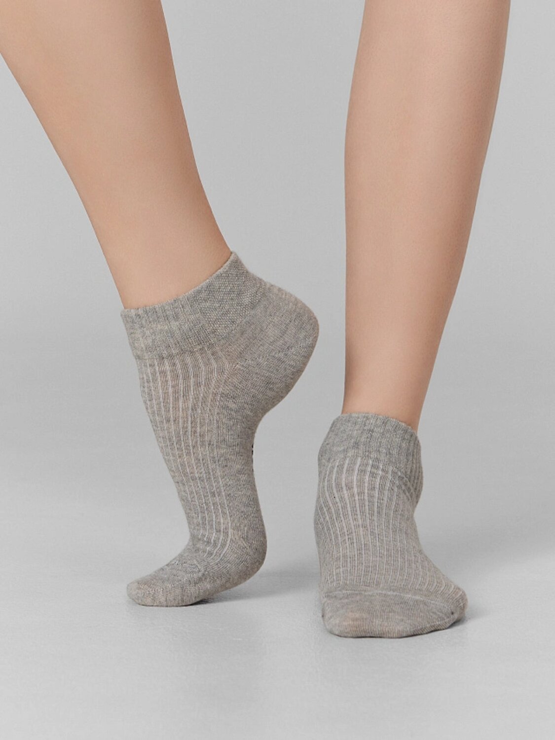 MARK FORMELLE Женские носки 580479 366C-1516 серый меланж
