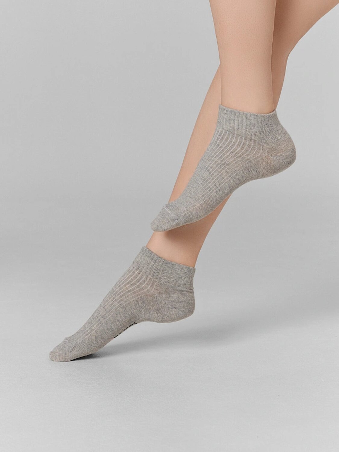 MARK FORMELLE Женские носки 580479 366C-1516 серый меланж