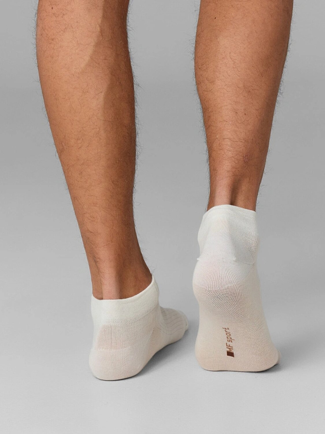 MARK FORMELLE Мужские носки 580522 131C-1587 молочный