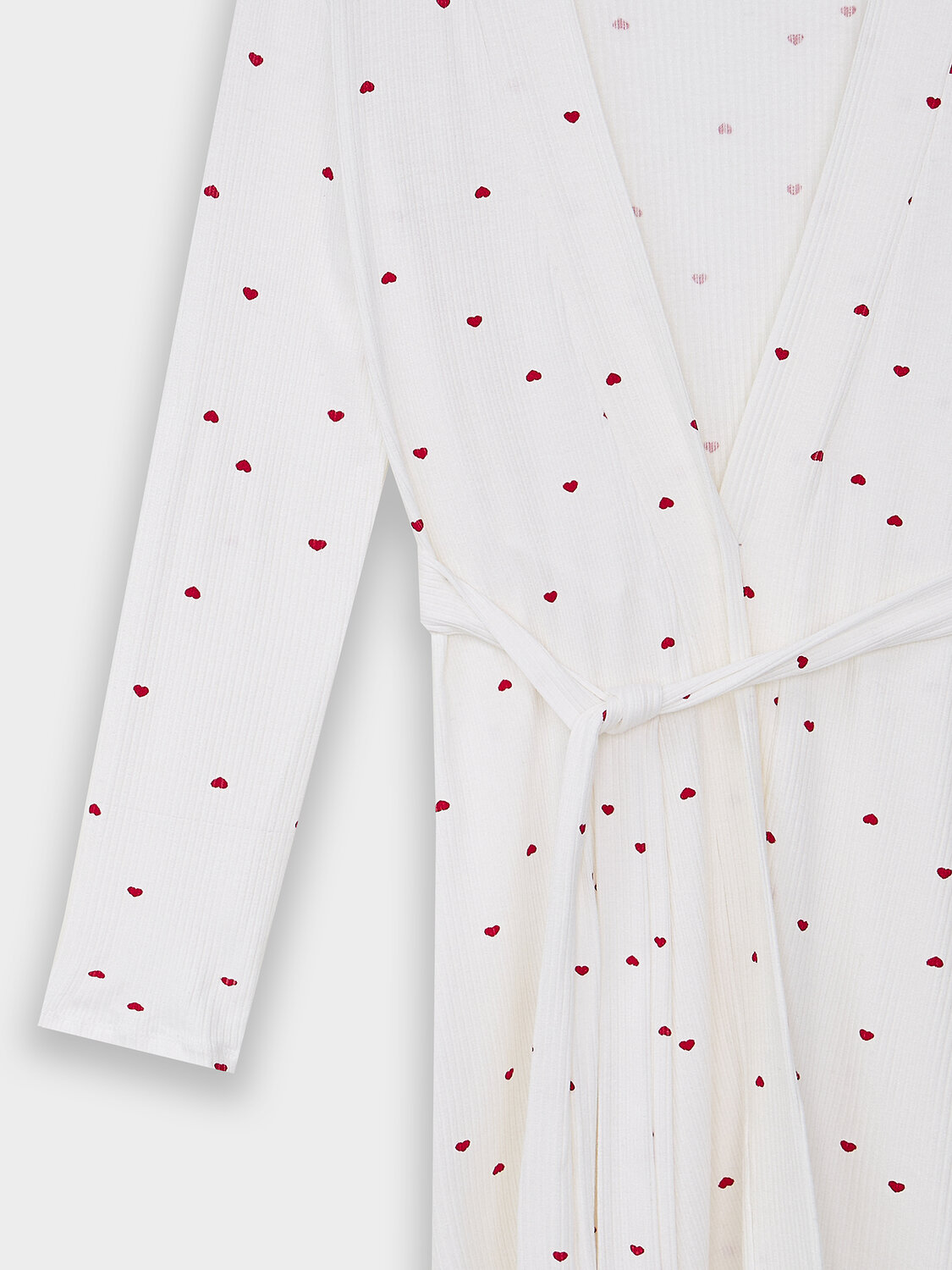 MARK FORMELLE Халат 580592 552295 сердечки на белом