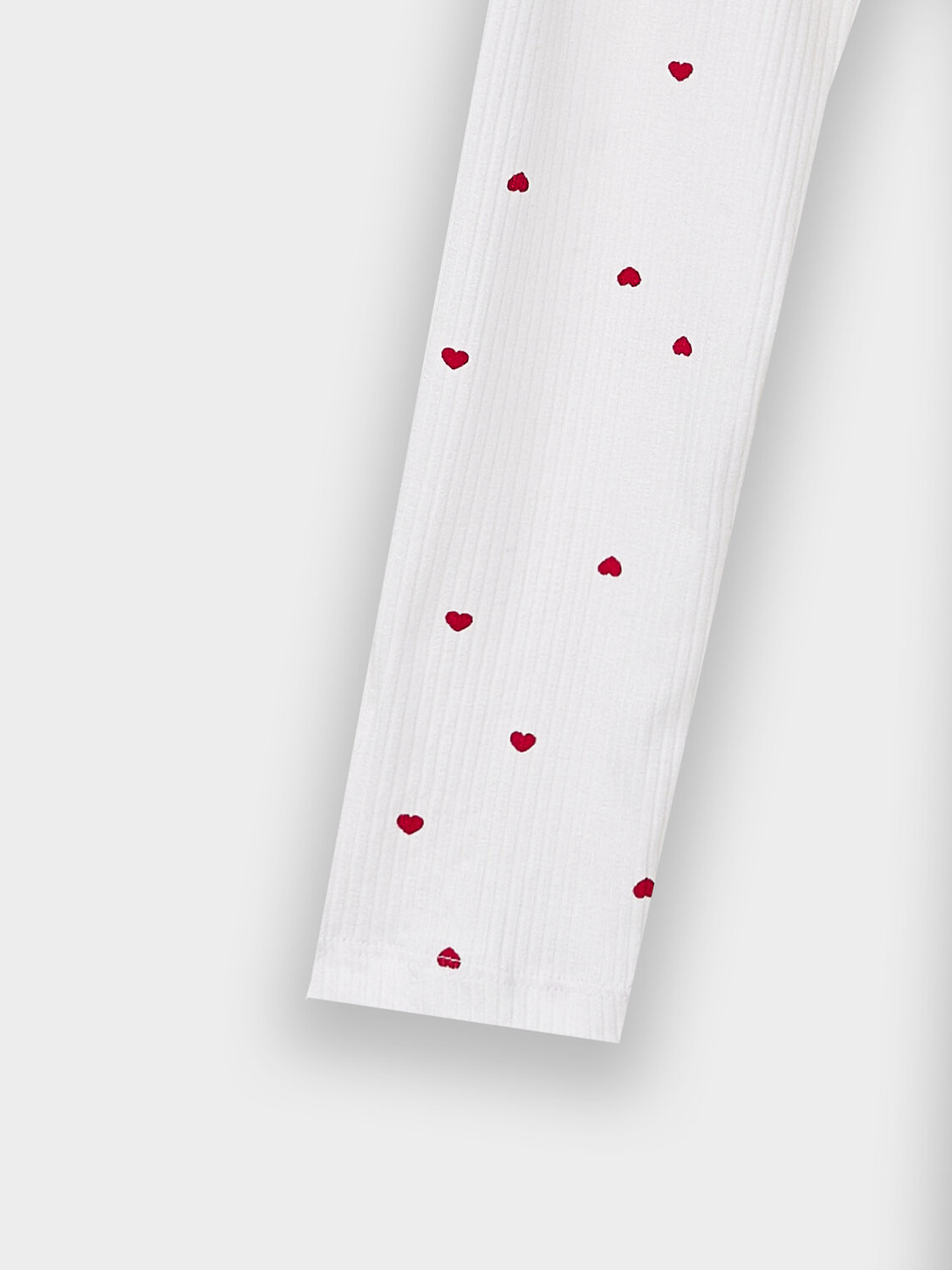 MARK FORMELLE Халат 580592 552295 сердечки на белом