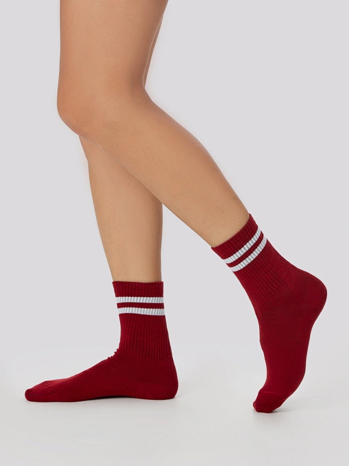 MARK FORMELLE Женские носки 580661 217A-574 вишневый /капучино /черный/