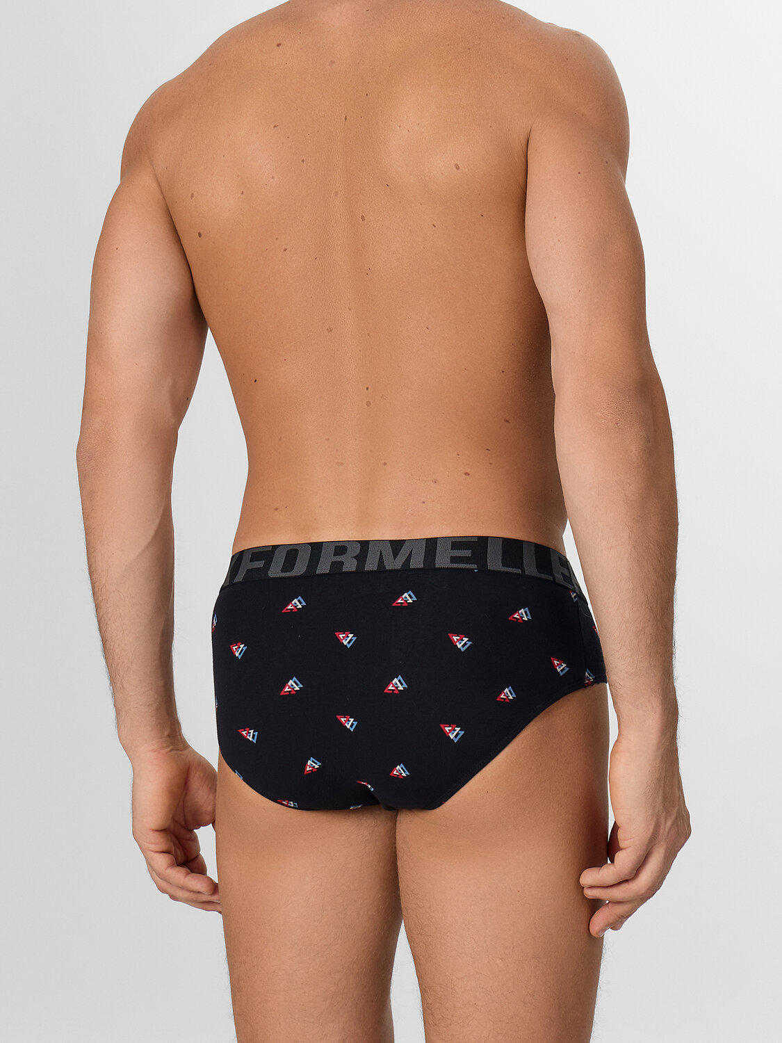 MARK FORMELLE Трусы 580663 411170 узор на черном