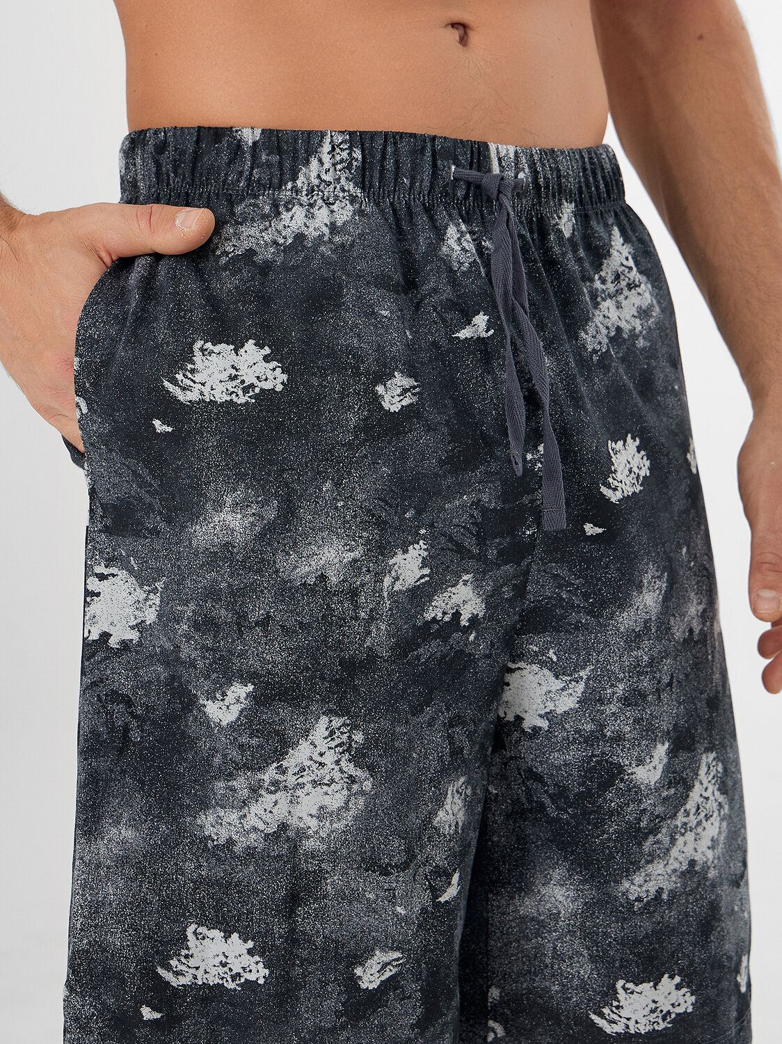 MARK FORMELLE Шорты 580668 531032 милитари на графите