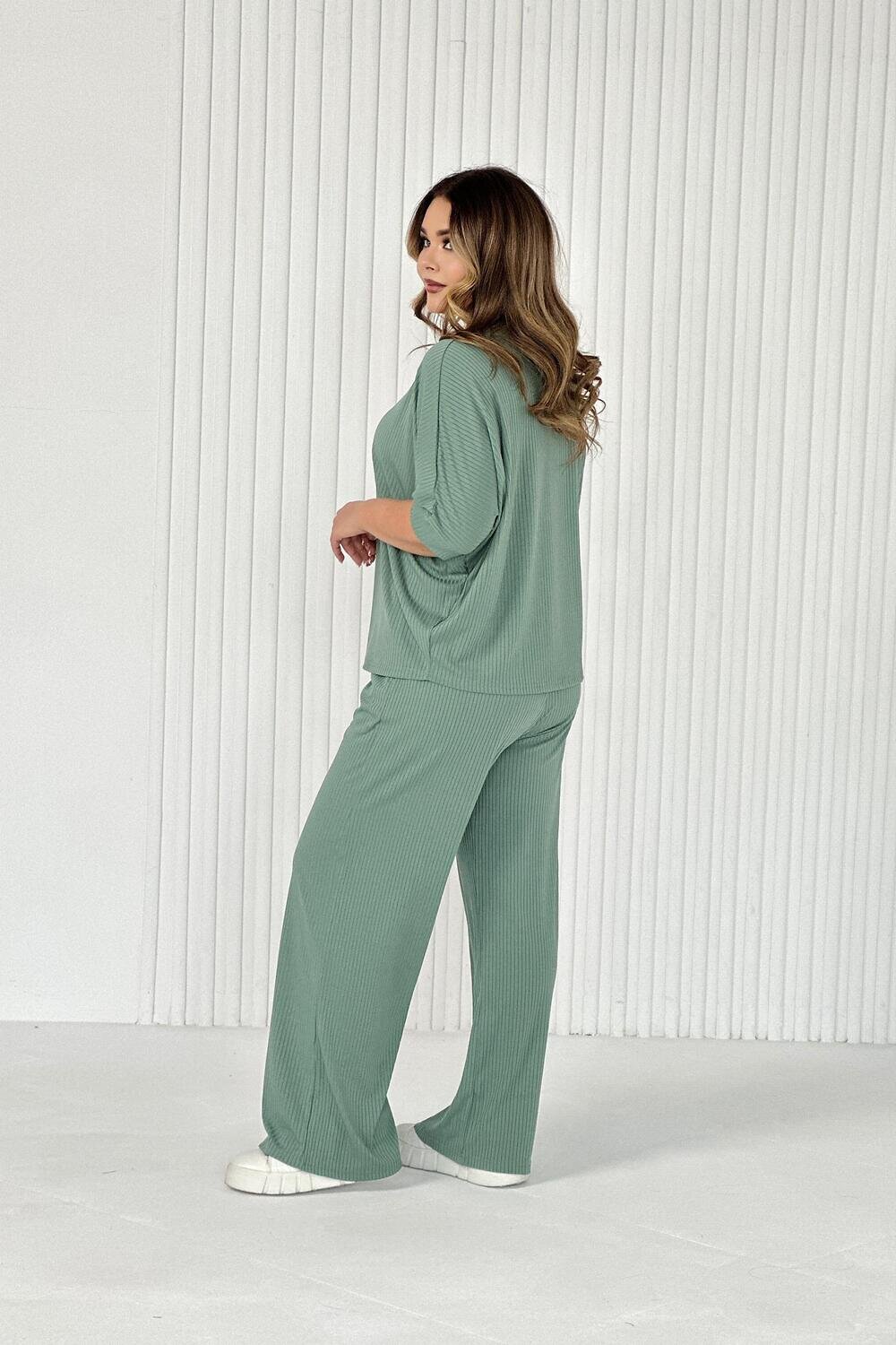 Натали Костюм 580683 52345 зеленый