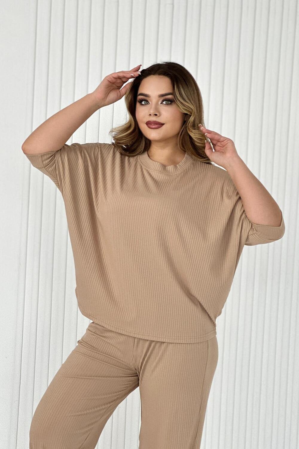 Натали Костюм 580684 52345 бежевый